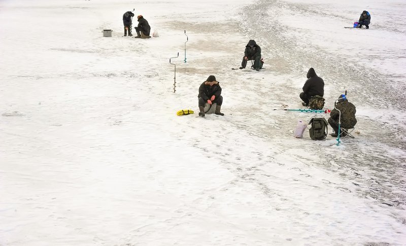 Guide to ice fishing demo